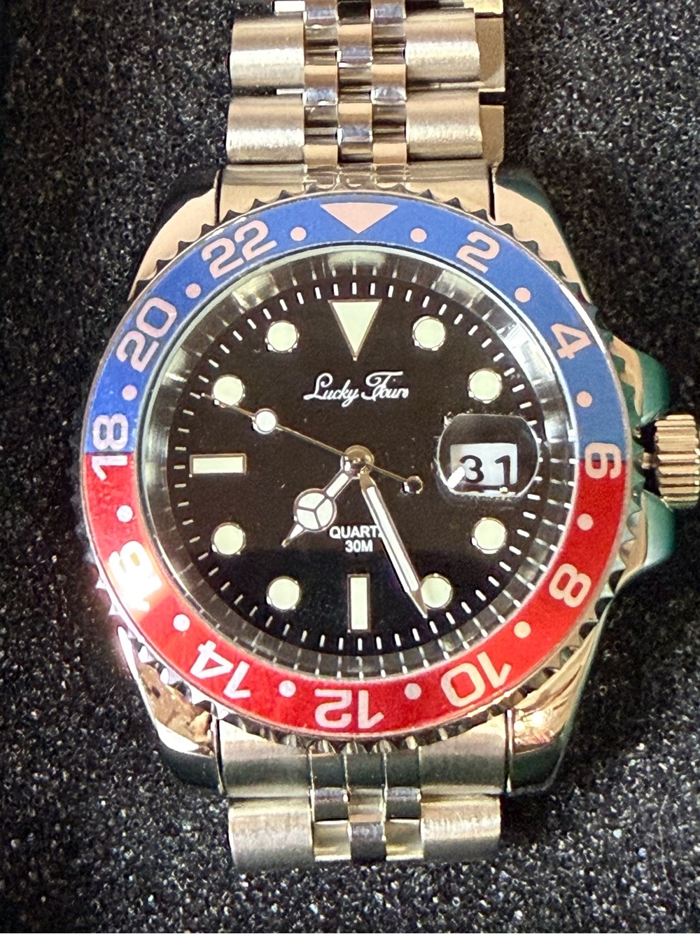 Lucky Fours Imperial Nebula Blue Red Bezel 40.7mm Watch Brand New
